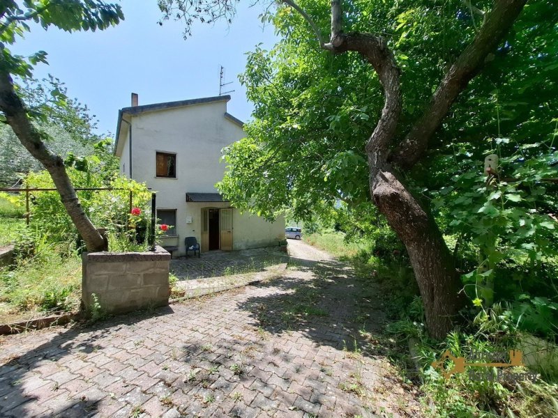 Einfamilienhaus in Schiavi di Abruzzo