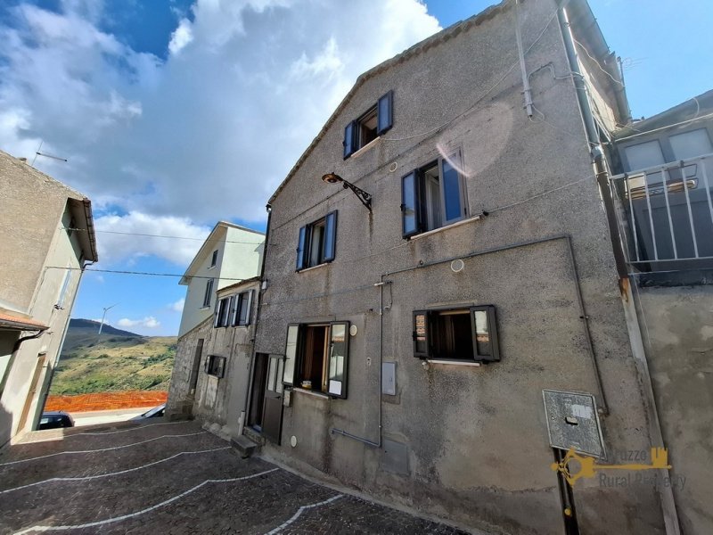 Maison à Schiavi di Abruzzo