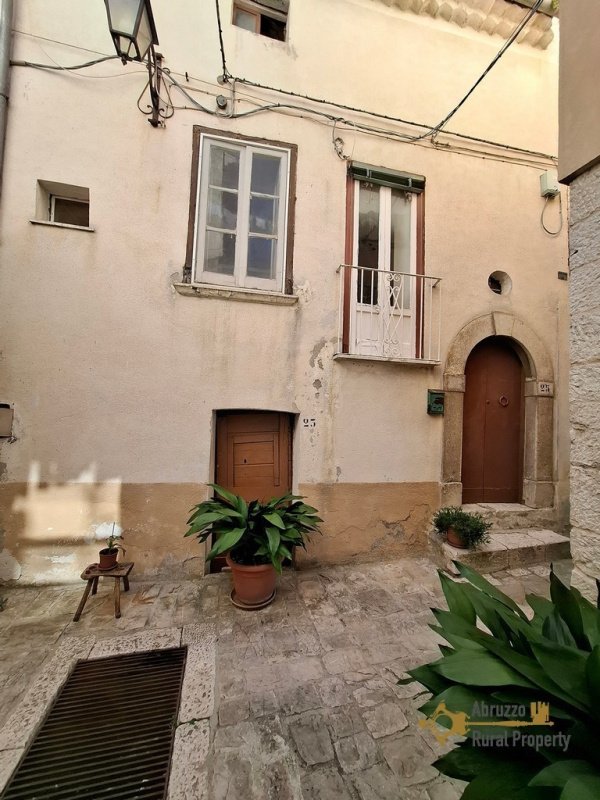 Casa a Petrella Tifernina