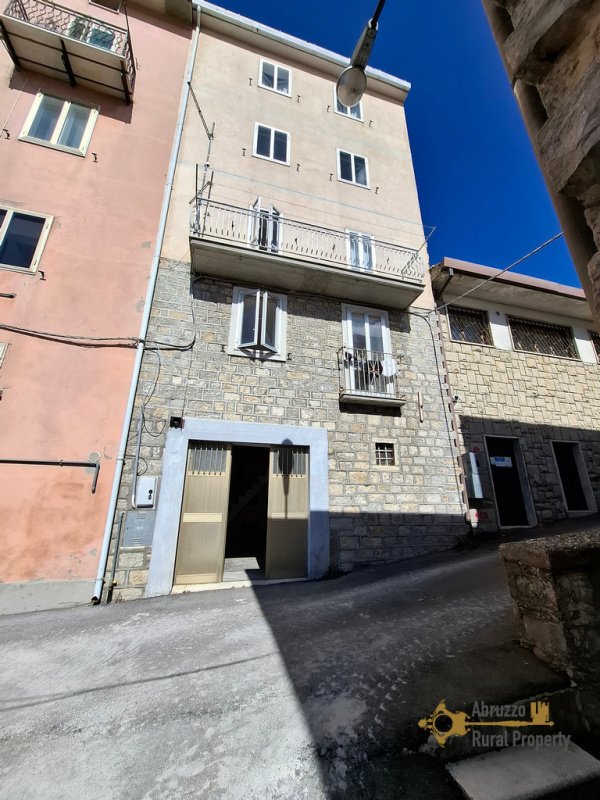 Maison à Castiglione Messer Marino