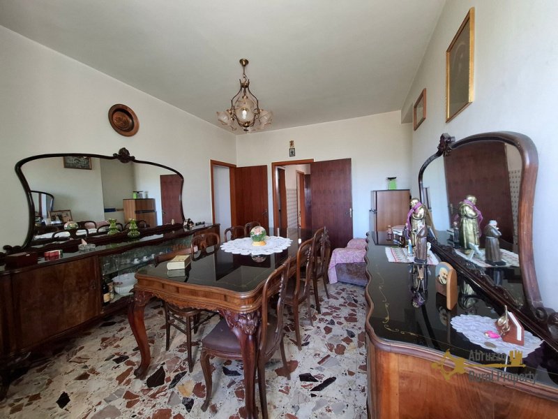 贝尔蒙泰德尔桑尼奥房屋