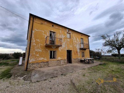 Casa di campagna a Arielli