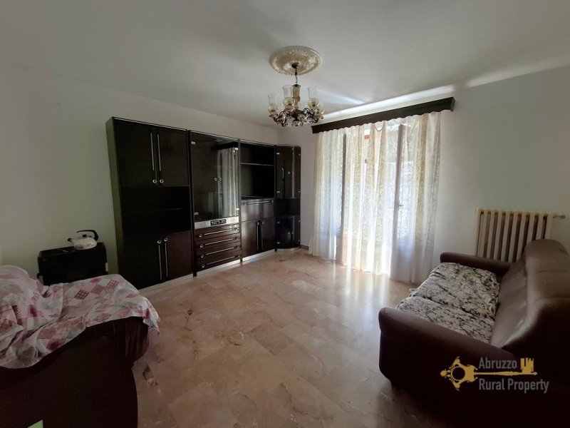 House in Castiglione Messer Marino