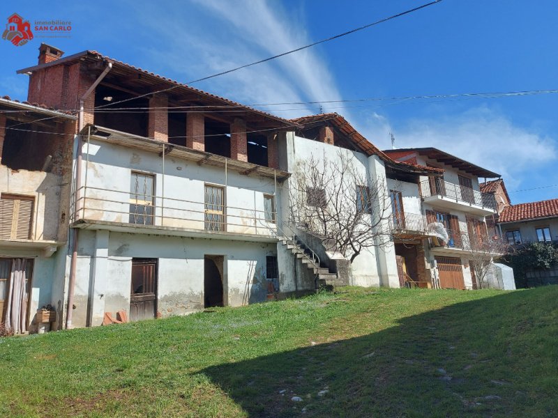 Maison jumelée à Rocca Canavese