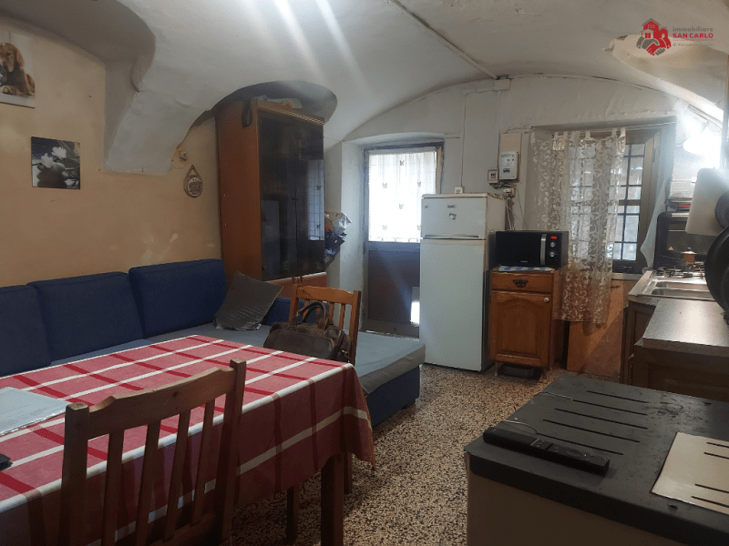 Semi-detached house in Rocca Canavese