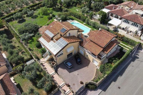 Villa in San Vincenzo