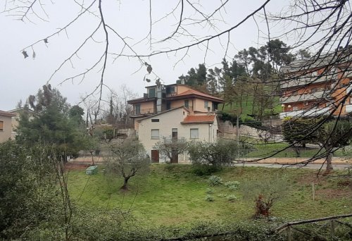 Villa i Castorano
