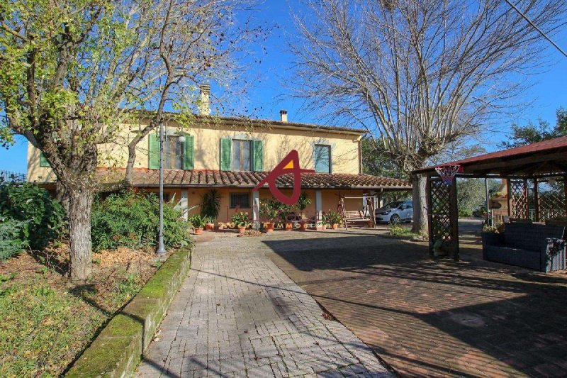 Villa à Cerreto Guidi