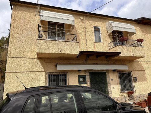 Vrijstaande woning in Potenza