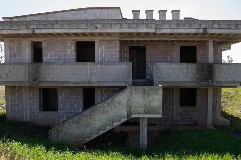 Klein huisje op het platteland in Surano