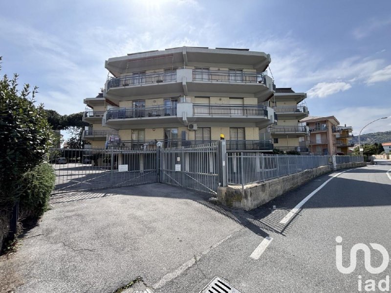 Apartment in Pietra Ligure