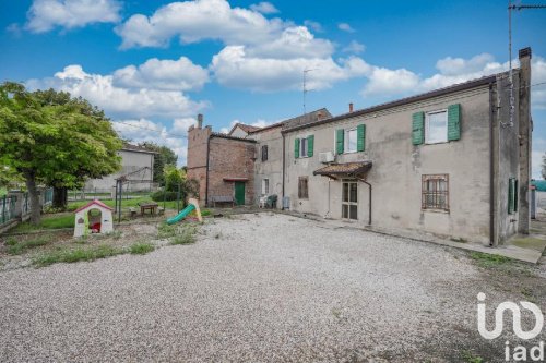 Vrijstaande woning in Ostellato