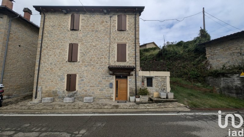 Detached house in Neviano degli Arduini