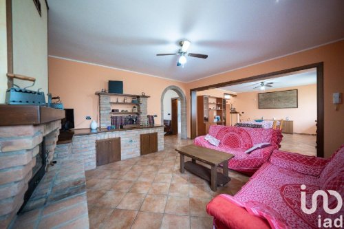 Casa indipendente a Jolanda di Savoia