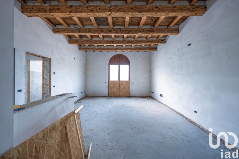 菲斯卡利亚公寓