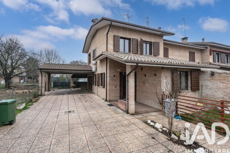 Casa semi indipendente a Bondeno