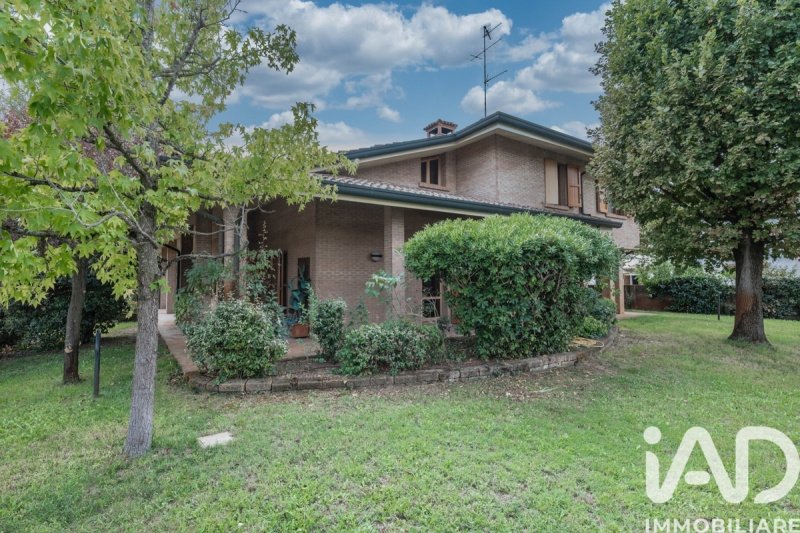 Villa in Argenta