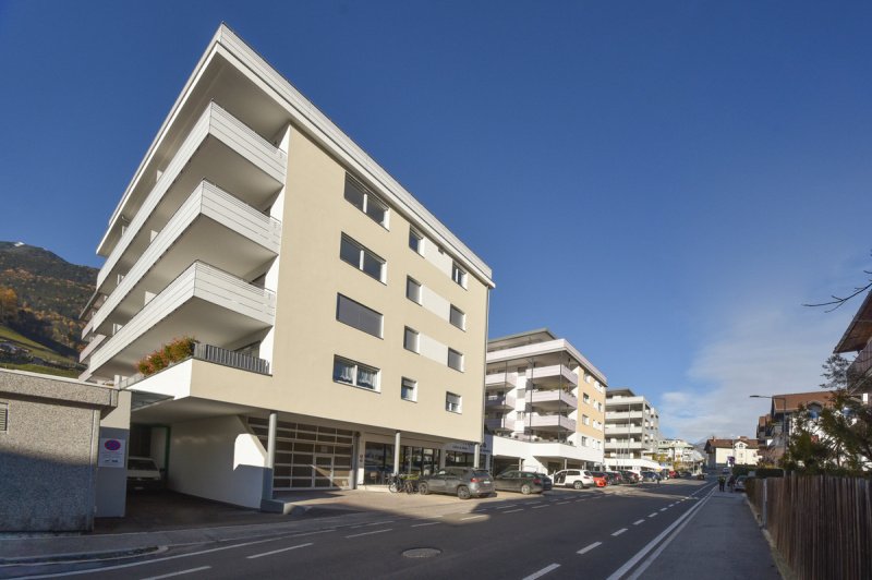 Edifício comercial em Bressanone