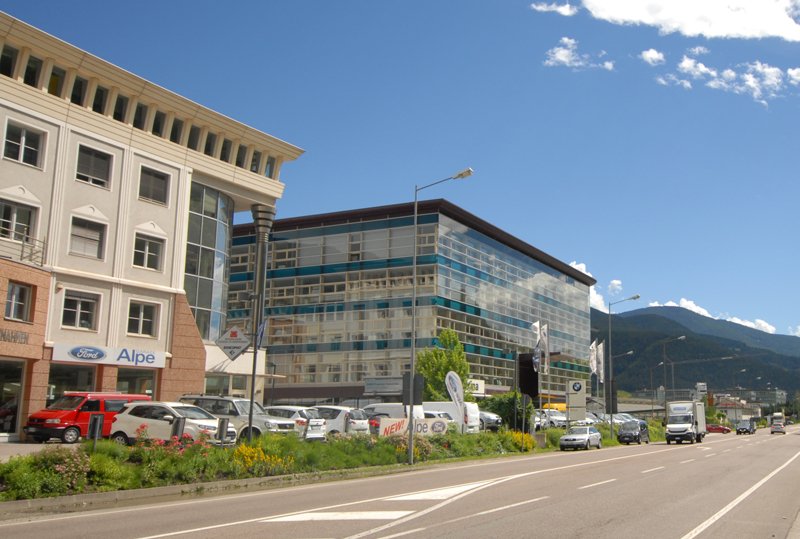 Edifício comercial em Bressanone