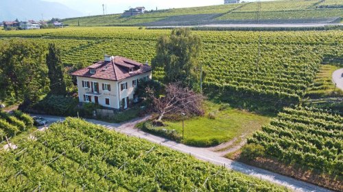 Villa en Appiano sulla strada del vino