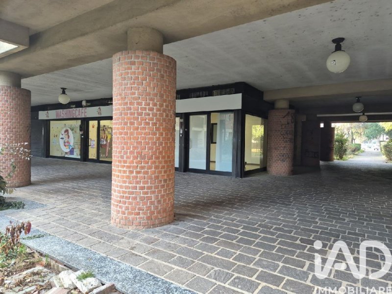 Коммерческая недвижимость в Боллате