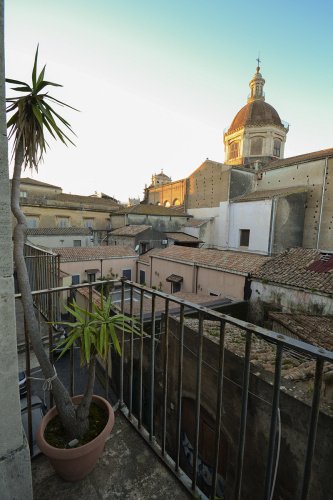 Apartamento histórico en Acireale