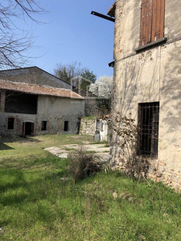 House in Solferino