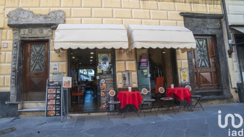 Edifício comercial em Rapallo