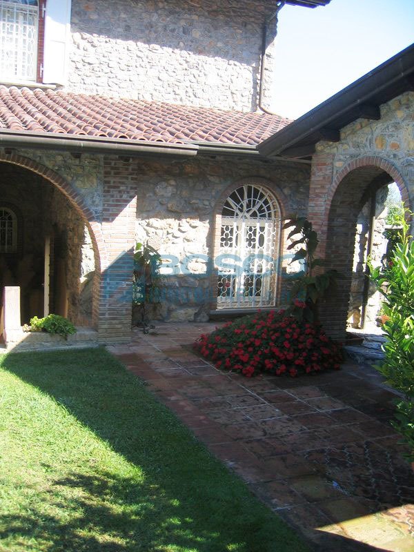 Villa in Ameglia