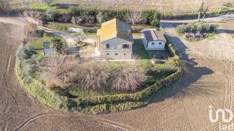 Casa independiente en Osimo