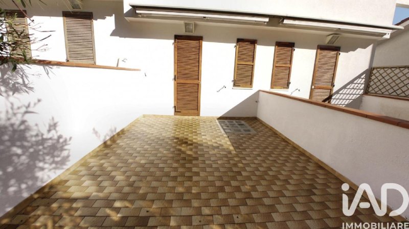 努马纳联排别墅