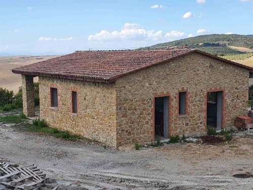 Building plot in Volterra