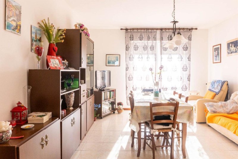 Appartement à Cecina