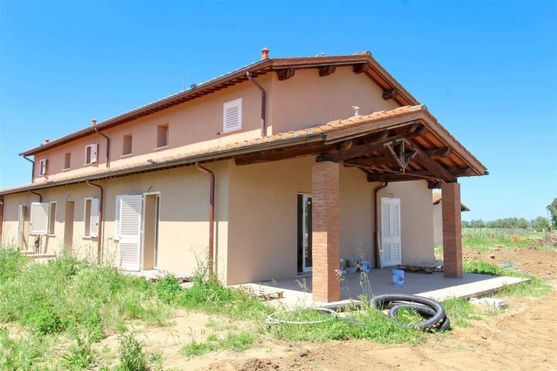 Apartamento independiente en Castagneto Carducci