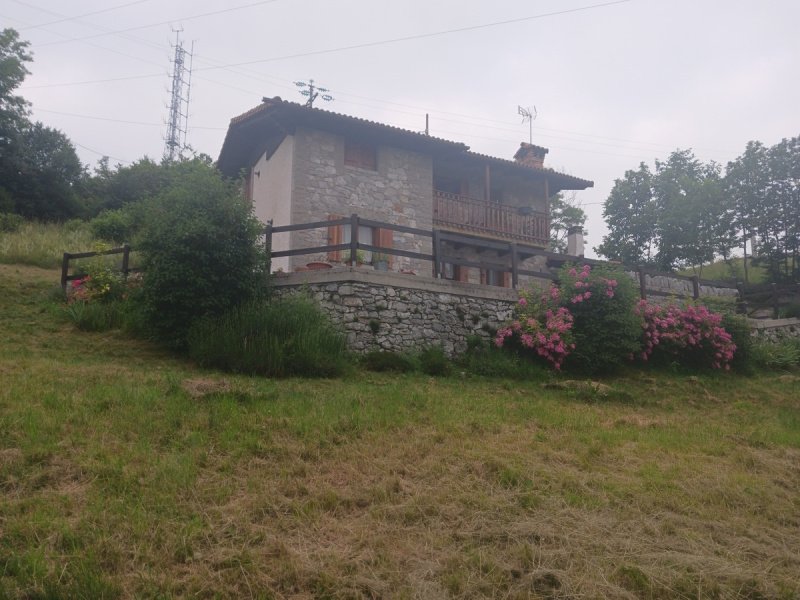 Casa indipendente a Forgaria nel Friuli
