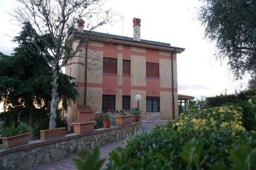 Villa in Fonte Nuova