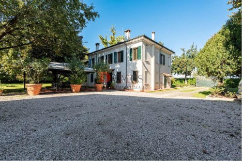 Villa a Borgo Virgilio