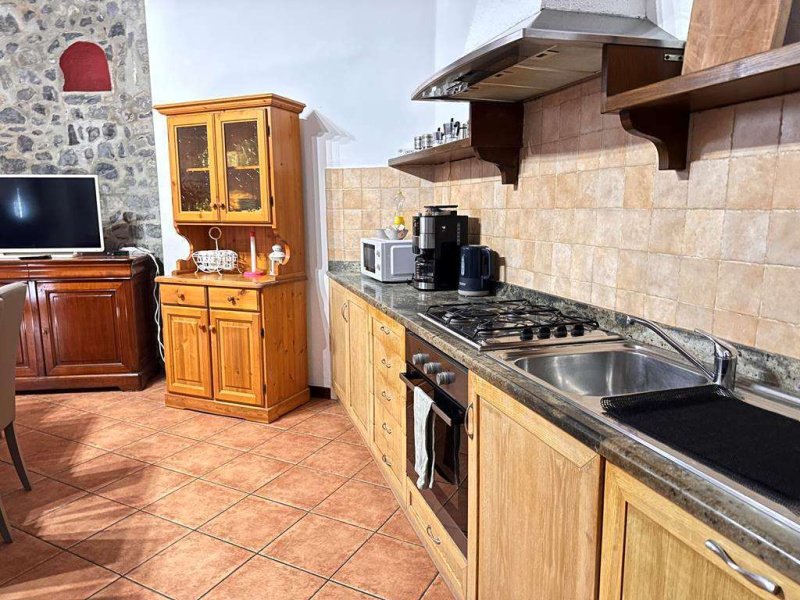 阿尔杰尼奥公寓