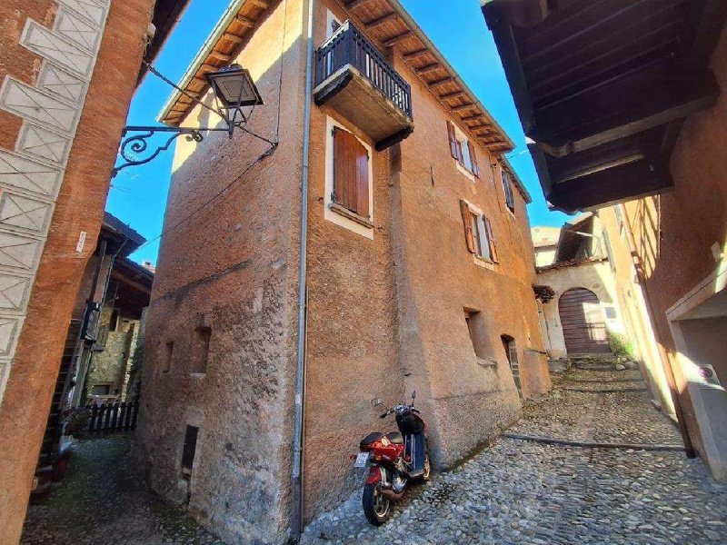 Villa i Grandola ed Uniti