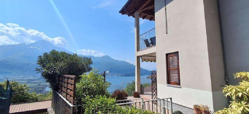 Appartement à Gera Lario