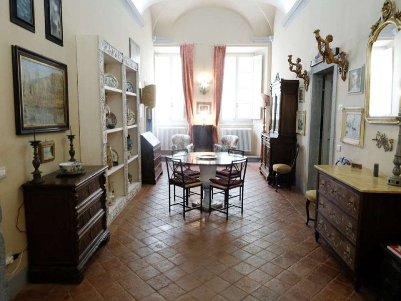 Apartment in Pontremoli