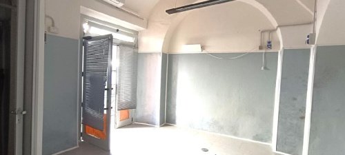 Edifício comercial em Amelia