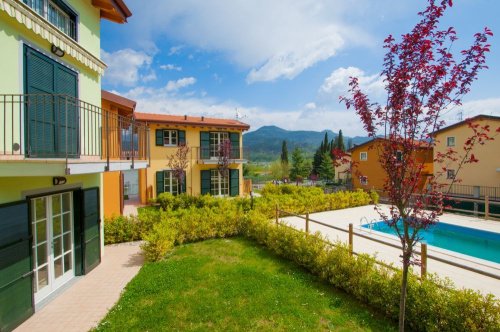 Enrumslägenhet i Borghetto di Vara