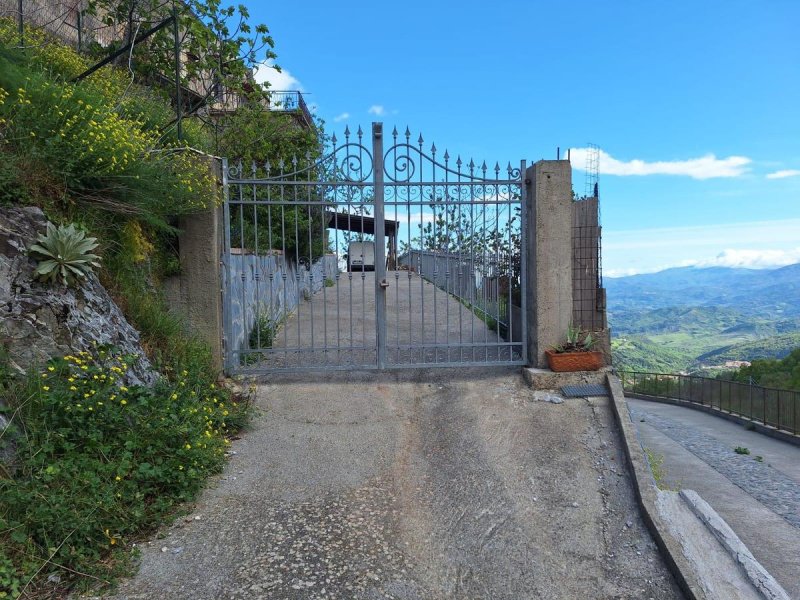 Villa i San Donato di Ninea