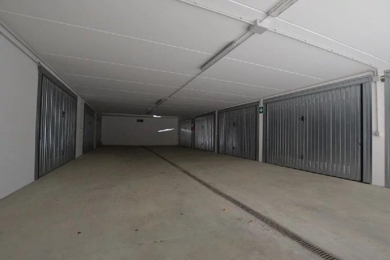 Edifício comercial em Chiavari