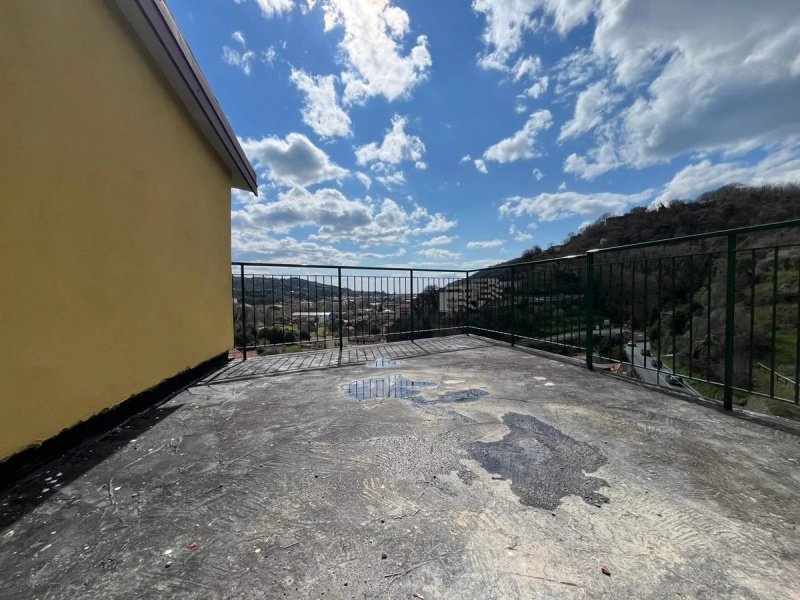 Sotão em Carasco