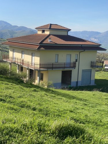Einfamilienhaus in Balvano