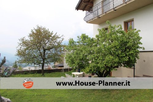 Semi-detached house in Trento