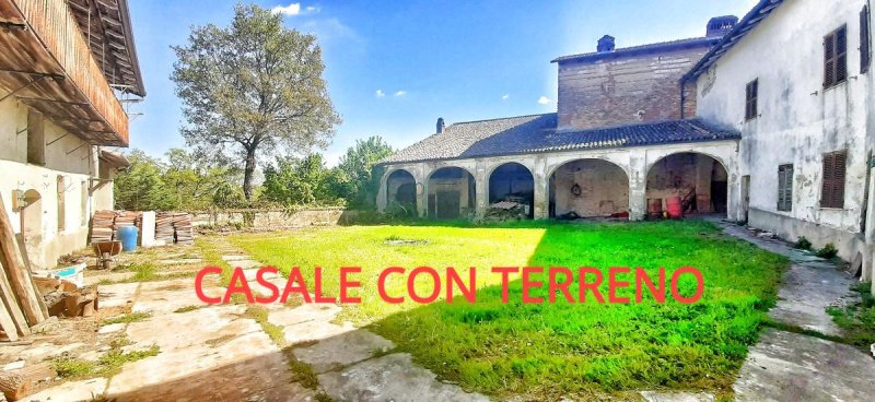 Casa di campagna a Mombello Monferrato