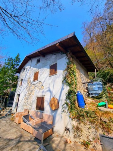 Maison de campagne à Nesso